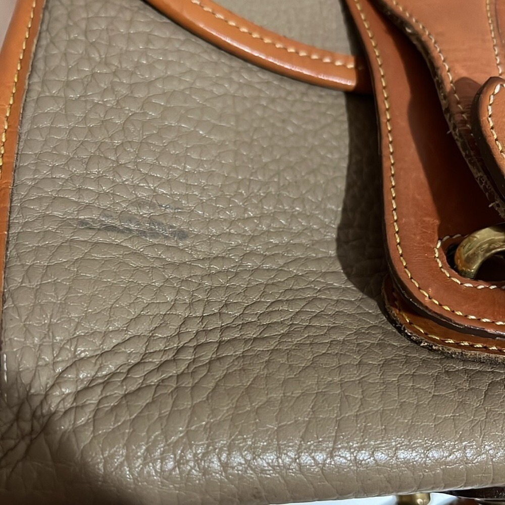 Dooney and Bourke Essex Tan And Brown‎ Leather Shoulder Bag Crossbody Classic - Picture 12 of 16